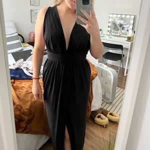 Boohoo deep V black midi dress with slit